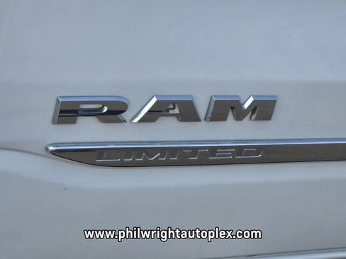 Used 2022 RAM 1500 Limited AWD/4WD image 17