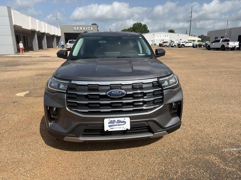 New 2026 Ford Explorer Active w/ Active Comfort Package RWD image 8