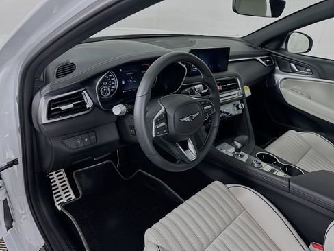Used 2025 Genesis G70 2.5T w/ Sport Prestige Package image 9