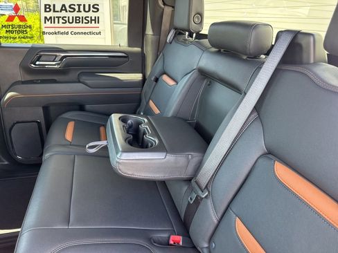Used 2025 GMC Sierra 2500 AT4 AWD/4WD image 49