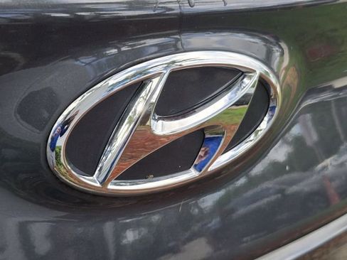 Used 2023 Hyundai Kona SEL FWD image 10