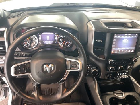 Used 2020 RAM 1500 Big Horn AWD/4WD image 10