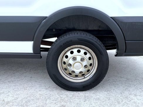Used 2023 Ford Transit 250 Medium Roof AWD w/ Load Area Protection Package image 23