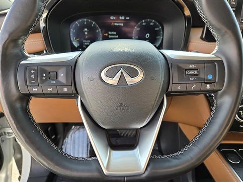 Used 2024 INFINITI QX60 Sensory w/ Vision Package image 26
