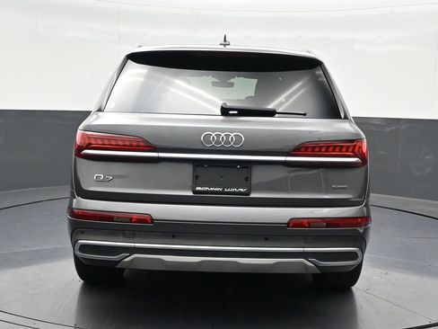 Used 2021 Audi Q7 2.0T Premium Plus w/ Premium Plus Package AWD/4WD image 4