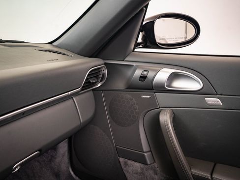 Used 2006 Porsche 911 Carrera S image 28