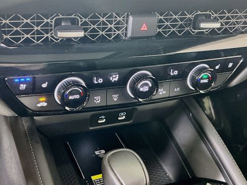 Used 2023 Honda Accord Touring image 15