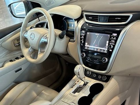 Used 2017 Nissan Murano Platinum w/ Platinum Technology Package AWD/4WD image 39