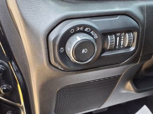 Used 2019 Jeep Wrangler Unlimited Sport S AWD/4WD image 21