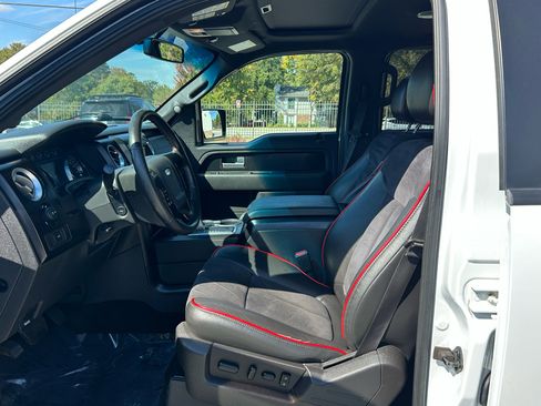 Used 2014 Ford F150 FX4 w/ Equipment Group 402A Luxury image 11