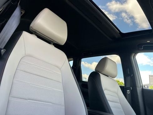 Used 2025 Honda CR-V Sport Touring image 21