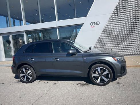Used 2023 Audi Q5 2.0T Premium Plus w/ Premium Plus Package image 13
