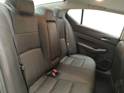 Used 2023 Nissan Altima 2.0 SR image 19