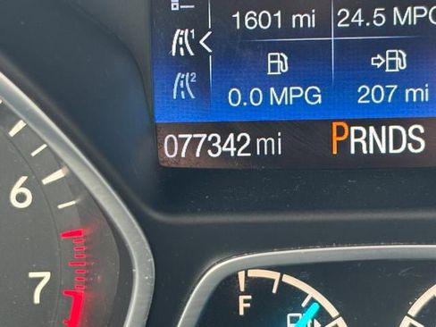 Used 2017 Ford Escape SE w/ Equipment Group 201A AWD/4WD image 26