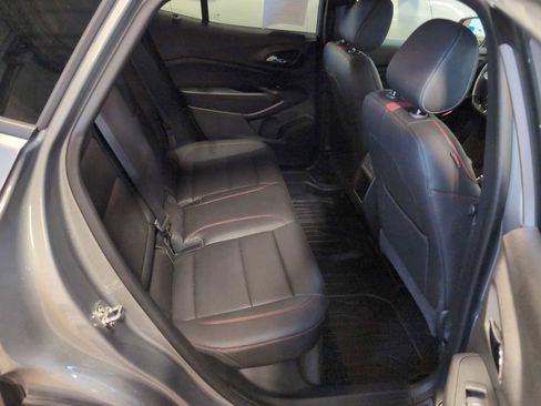 Used 2025 Chevrolet Trax RS w/ Driver Confidence Package image 25