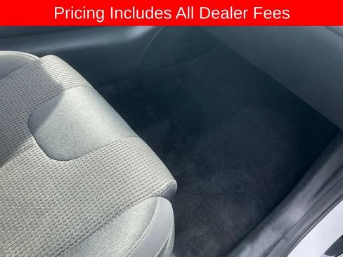 Used 2020 Hyundai Santa Fe SE FWD image 21