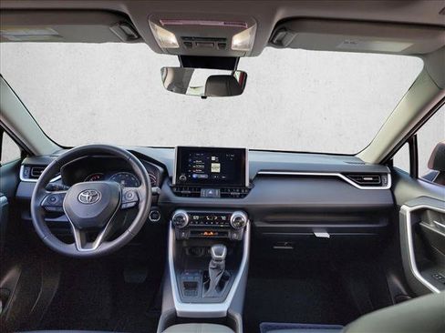 Used 2023 Toyota RAV4 XLE Premium FWD image 15