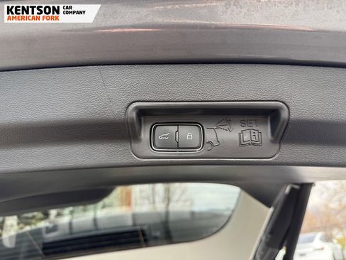 Used 2025 Ford Explorer Platinum w/ LUX Leather Package image 38