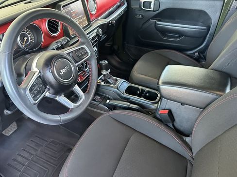 Used 2023 Jeep Wrangler Unlimited Rubicon AWD/4WD image 11