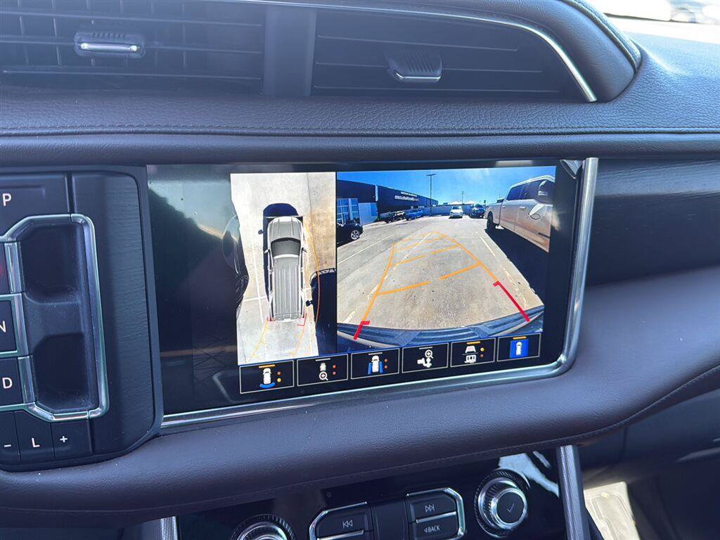 Used 2022 GMC Yukon Denali AWD/4WD image 10