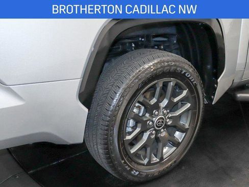 Used 2023 Toyota Tundra Platinum image 14