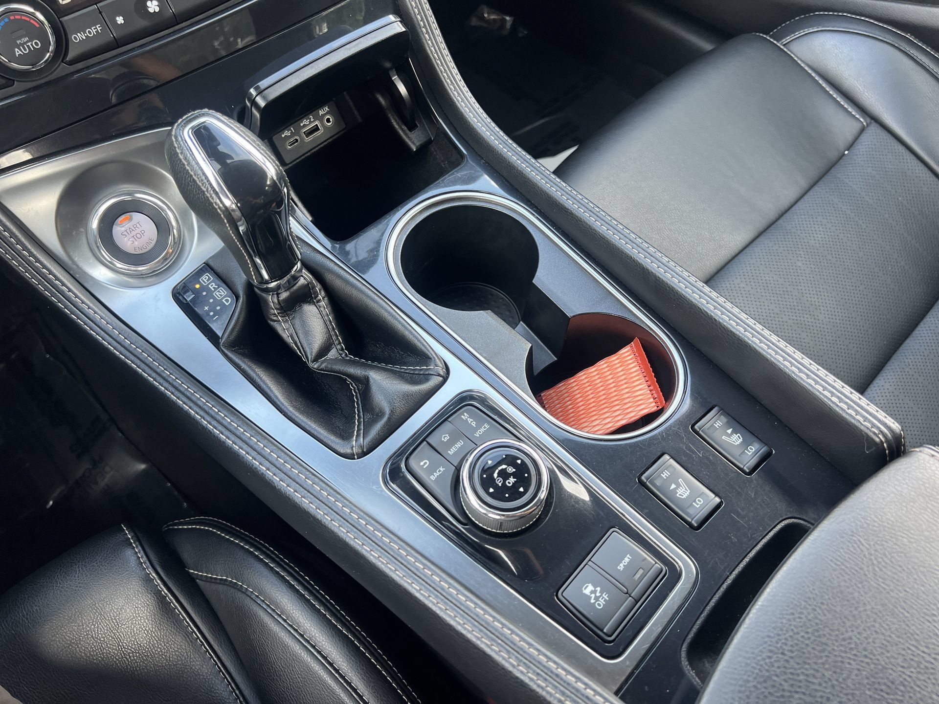 Used 2023 Nissan Maxima SL FWD image 8
