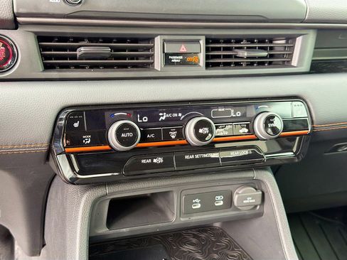 Used 2026 Honda Pilot TrailSport image 16