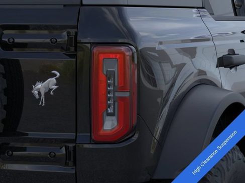 New 2026 Ford Bronco Badlands AWD/4WD image 27