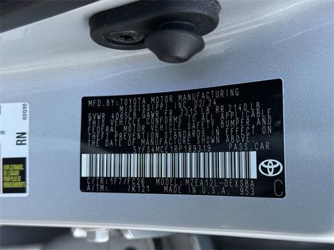 Used 2024 Toyota Corolla SE image 34