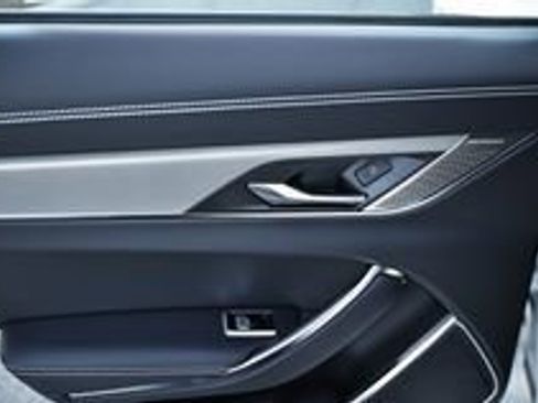 New 2024 Jaguar XF R-Dynamic SE image 34