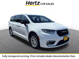 Used 2025 Chrysler Pacifica Select FWD video 1