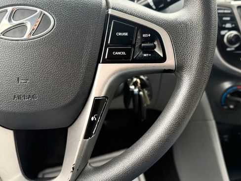 Used 2017 Hyundai Accent Value Edition FWD image 14