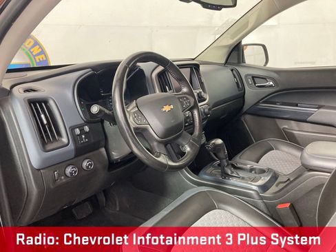 Used 2021 Chevrolet Colorado Z71 w/ Z71 Midnight Edition AWD/4WD image 9