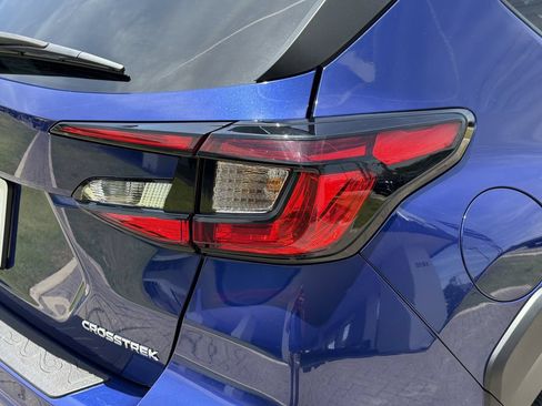 Used 2025 Subaru Crosstrek 2.5i Limited w/ Popular Package #3A AWD/4WD image 9