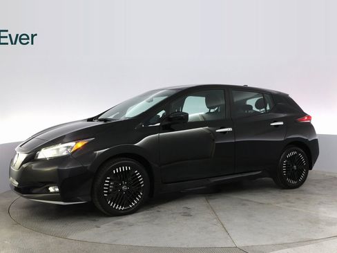 Used 2024 Nissan Leaf SV Plus image 15