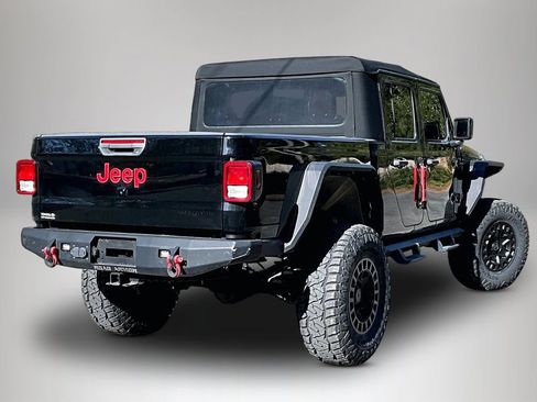 Used 2022 Jeep Gladiator Rubicon w/ Trailer Tow Package image 5