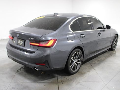 Used 2019 BMW 330i xDrive 330i xDrive image 9