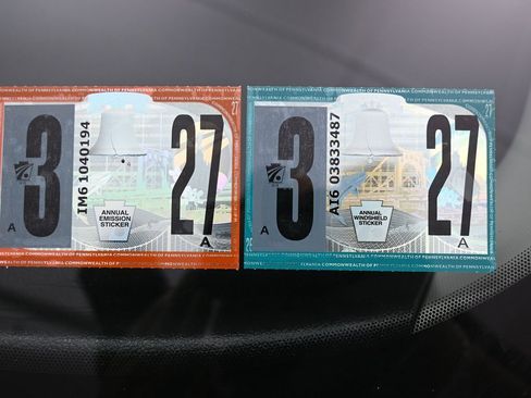 Used 2016 Ford Transit Connect XLT image 9