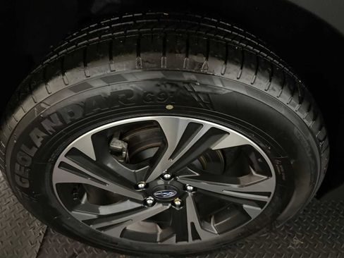 Certified 2024 Subaru Crosstrek 2.0i Premium image 13