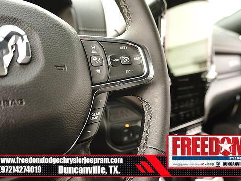 New 2026 RAM 2500 Laramie AWD/4WD image 30