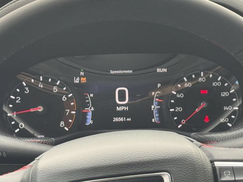 Used 2025 Jeep Compass Trailhawk AWD/4WD image 39