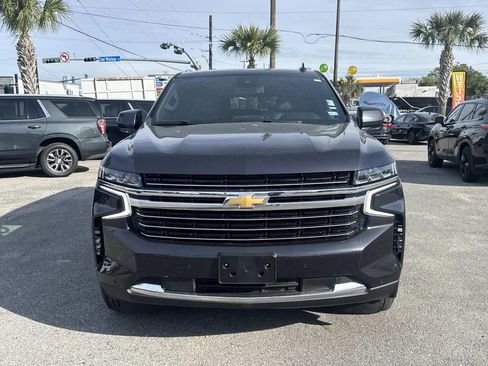 Certified 2024 Chevrolet Suburban LT RWD image 3