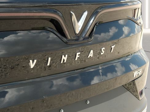 New 2025 VinFast VF 8 Plus AWD/4WD image 30