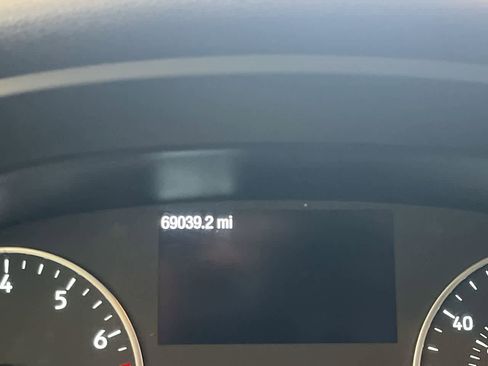 Used 2018 Ford EcoSport SE image 15