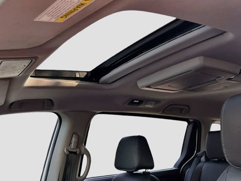 Used 2022 Honda Odyssey Touring image 22