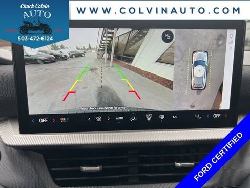 Used 2025 Ford Explorer ST-Line w/ ST-Line Street Pack image 22