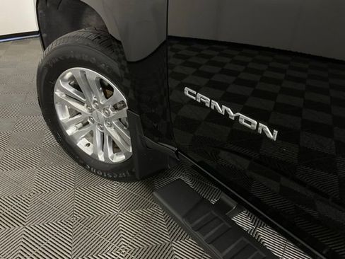 Used 2016 GMC Canyon SLT AWD/4WD image 44