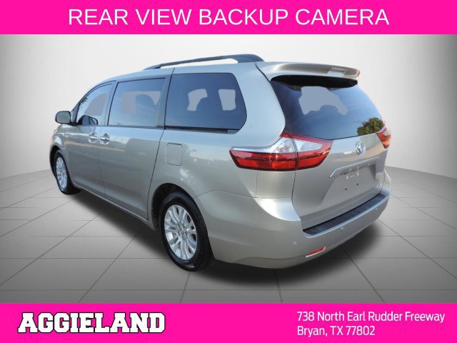Used 2016 Toyota Sienna XLE w/ XLE Navigation Package FWD image 6