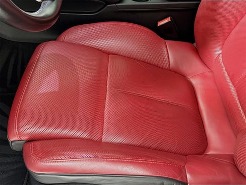 Used 2020 Porsche Macan S image 20