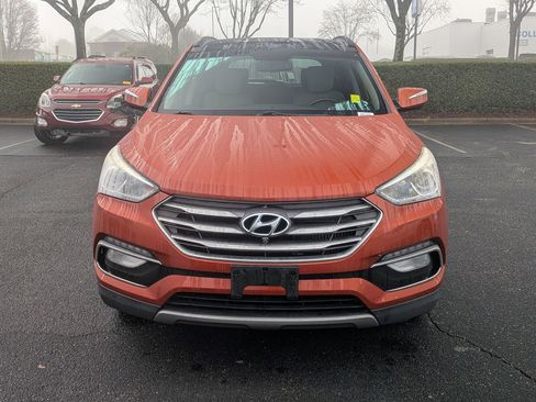 Used 2018 Hyundai Santa Fe Sport image 3
